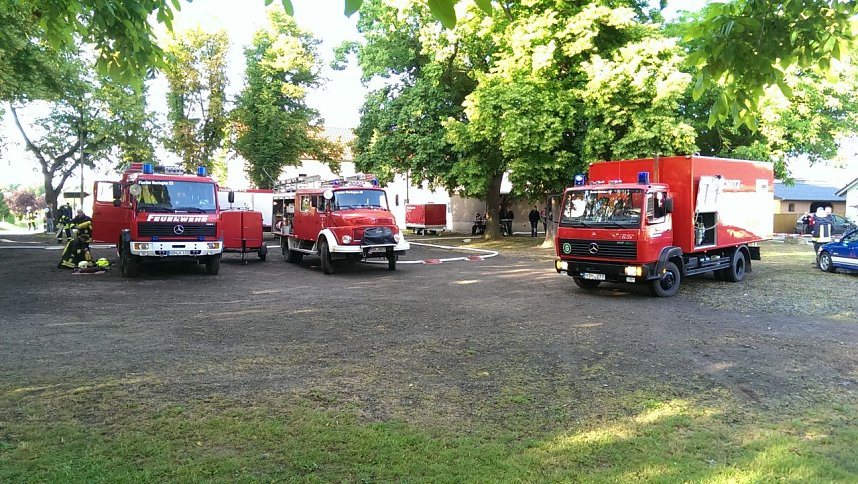 Feuerwehr&uuml;bung in Uthleben