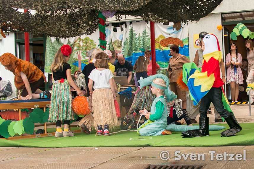 "Kleine Strolche" im Dschungelfieber