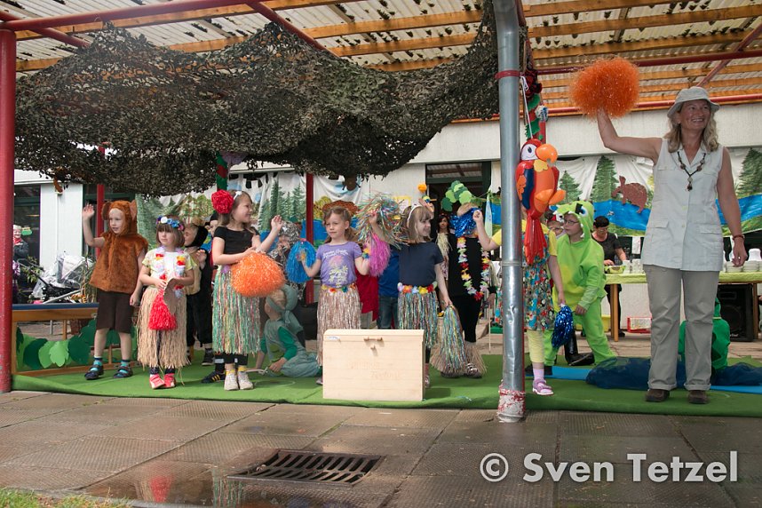 "Kleine Strolche" im Dschungelfieber