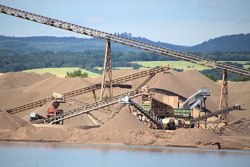 Industrie an den Bielener Kiesgew&auml;ssern