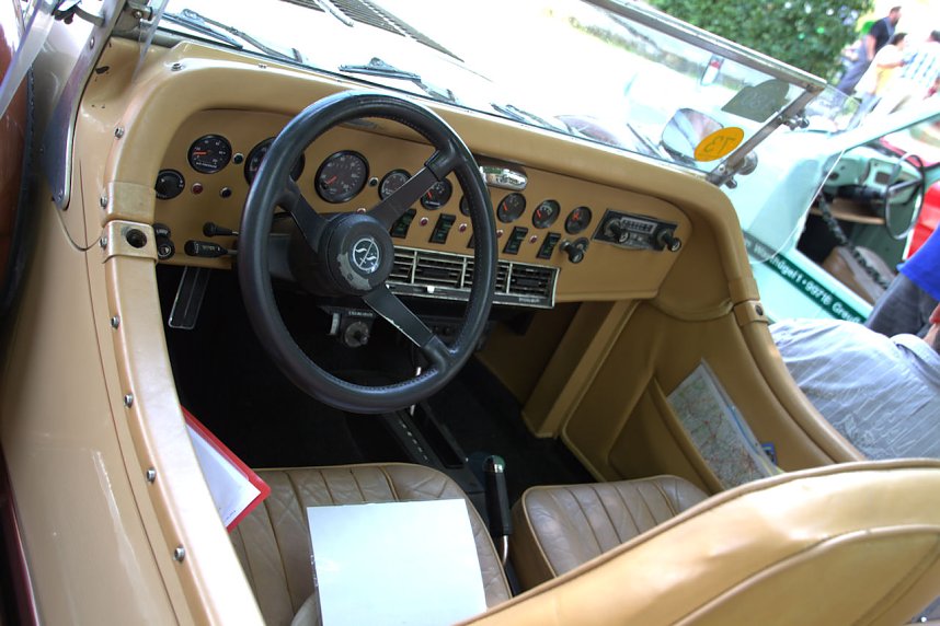 Oldtimer im Schlosspark