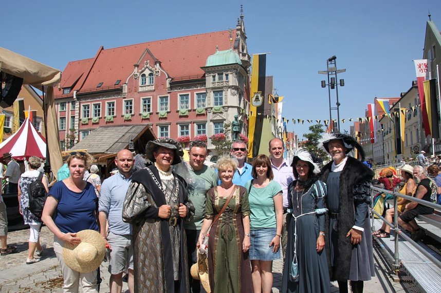 Landrat Matthias Jendricke und Ministerin Birgit Keller weilten zum Erfahrungsaustasch im Unterallg&auml;u
