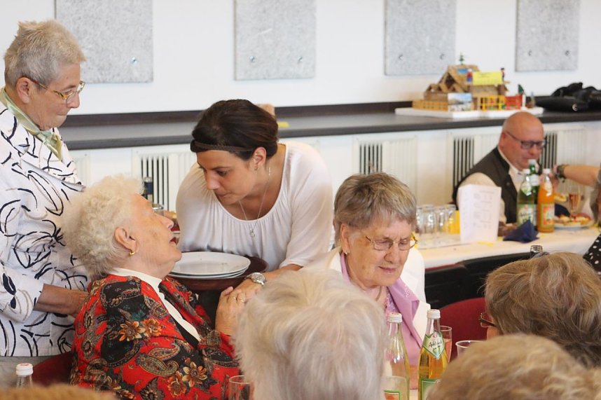 Zum Bergmannsfestes wurde in Sollstedt auch die neue Festhalle er&ouml;ffnet