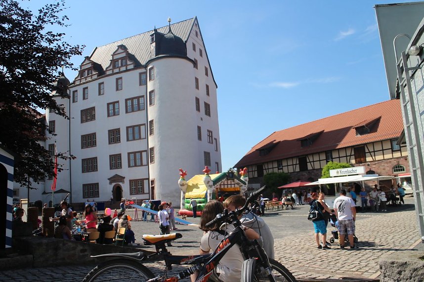 Familienfest auf dem Heringer Schlossplatz