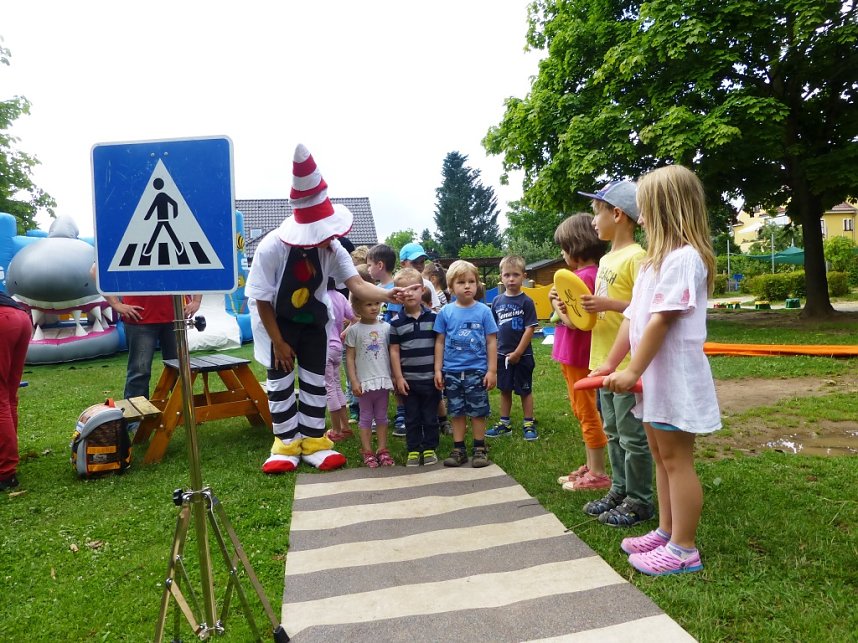 Sicherheit f&uuml;r die J&uuml;ngsten vermittelt