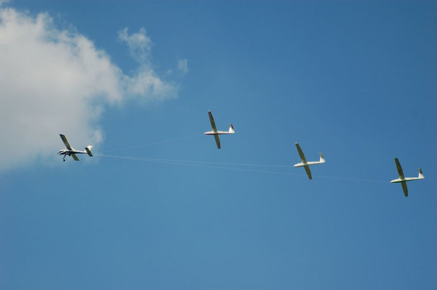 Das Jubil&auml;ums-Flugplatzfest naht