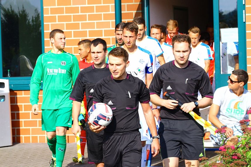 2:1 gewinnt Wacker Nordhausen gegen Hannover 96 (U23)