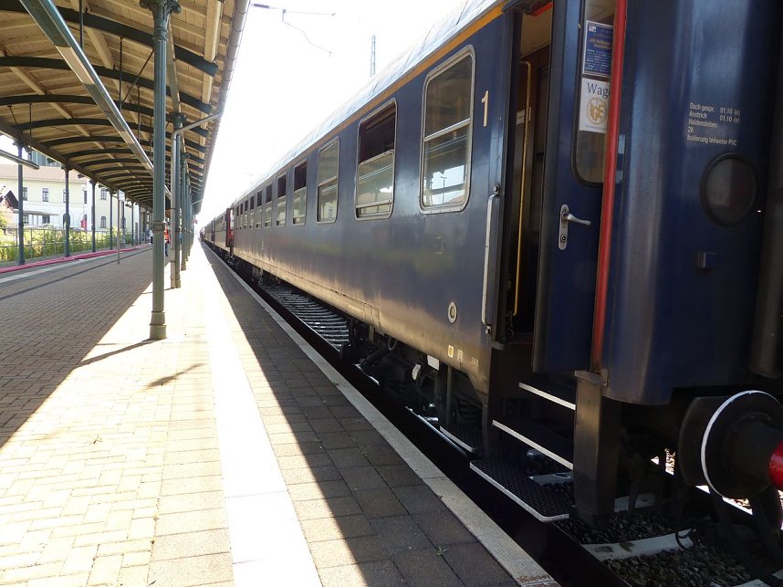 Lok-Spektakel im Bahnhof Nordhausen - zweimal eine "01"