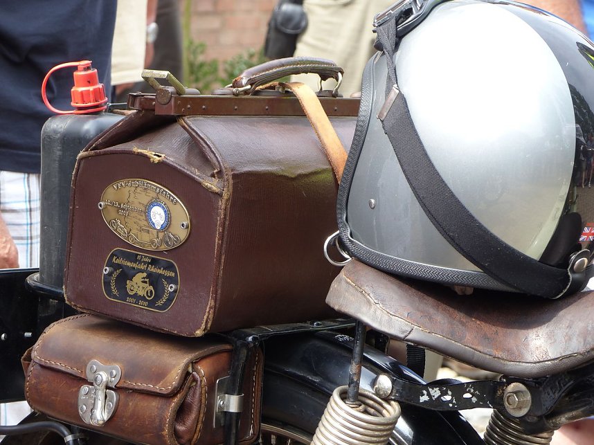 Mehr als 100 Jahren auf den R&auml;dern