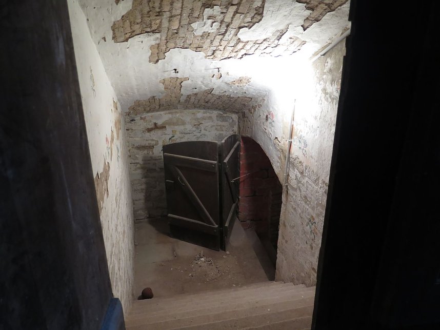 In der Kneiffschen Villa unterwegs