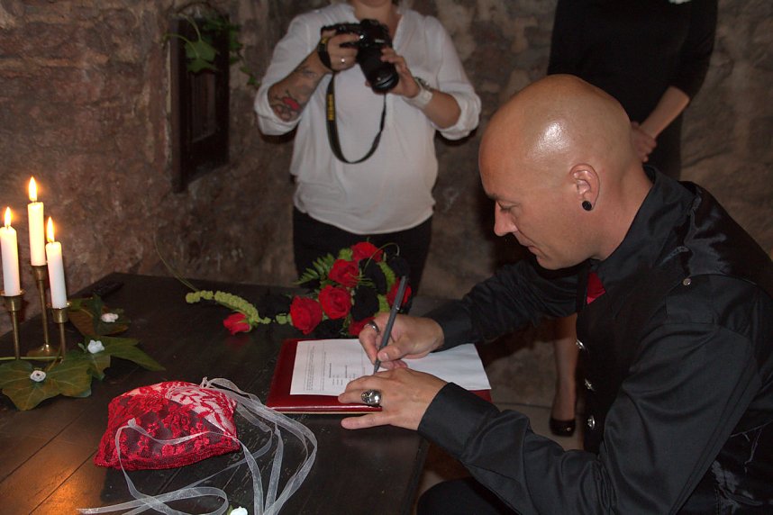 Hochzeit auf der Burgruine Hohnstein