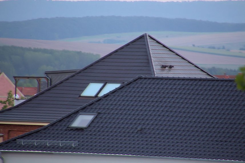 Stadt- und Sonnenansichten