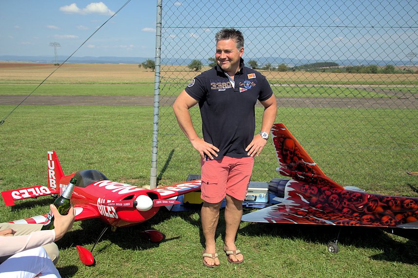 18. Flugtage in Hain