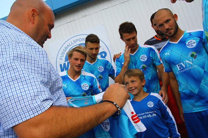 Wacker gewinnt gegen Neugersdorf 2:1