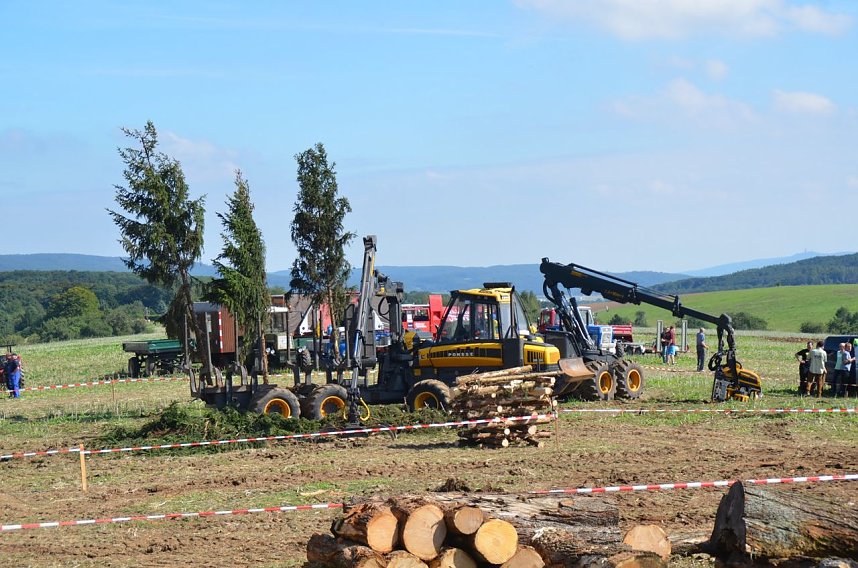 9. Schleppertreffen in Hermannsacker