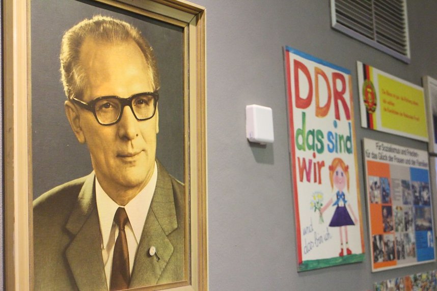 Der Verein "Gegen Vergessen - f&uuml;r Demokratie" stellte in der Nordh&auml;user Flohburg seine neue Website vor