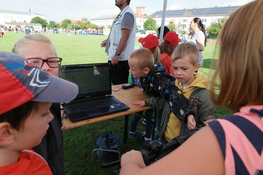 Schulanfangsaktion 2015 auf dem Hohekreuzsportplatz in Nordhausen