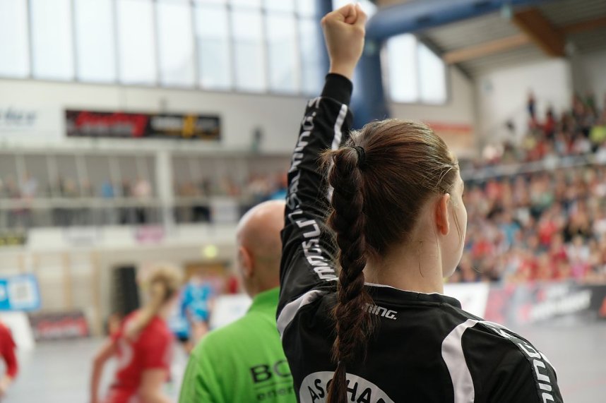 THC gewinnt den Supercup