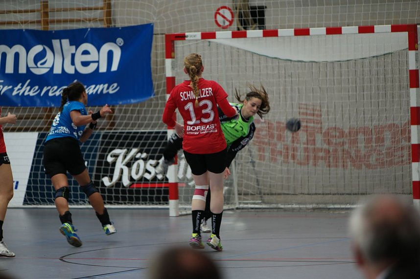 THC gewinnt den Supercup