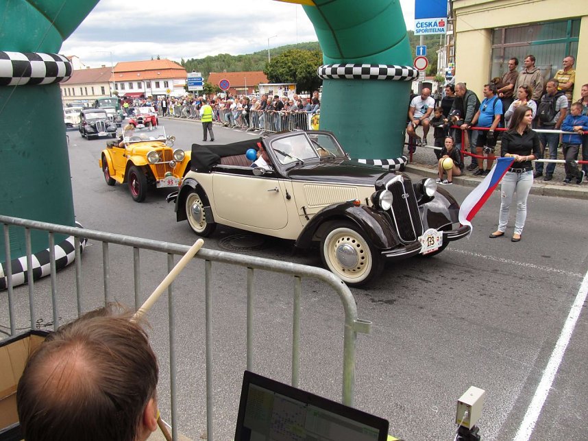 48. Bergfahrt von Prag nach Jiloviste