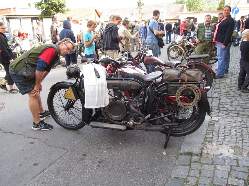 48. Bergfahrt von Prag nach Jiloviste