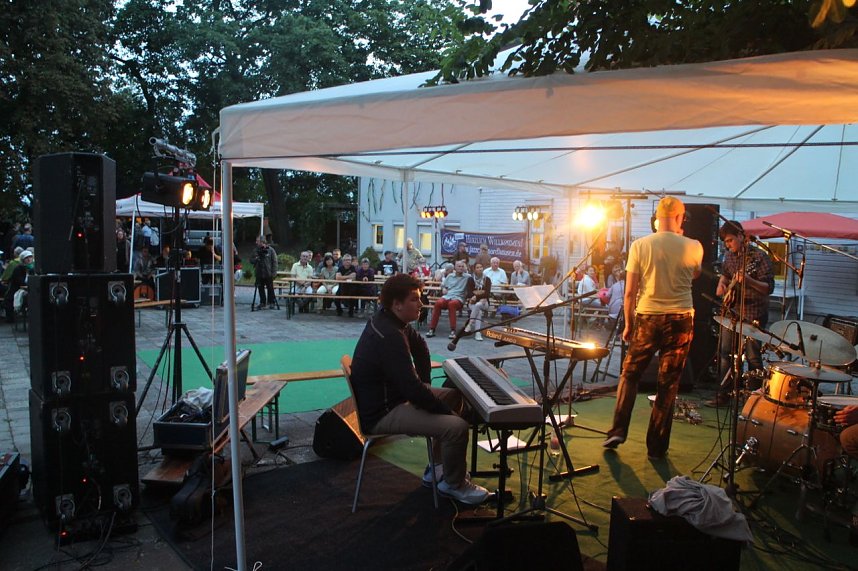 10. K&ouml;stritzer Jazz Attack auf dem Hof der Jugendkunstschule