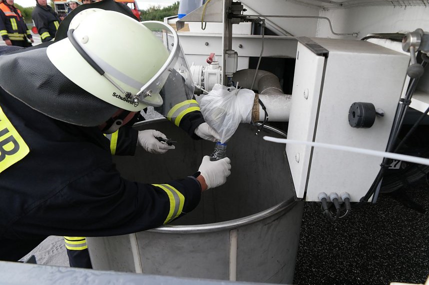 Undichte Fracht wurde &uuml;berpr&uuml;ft