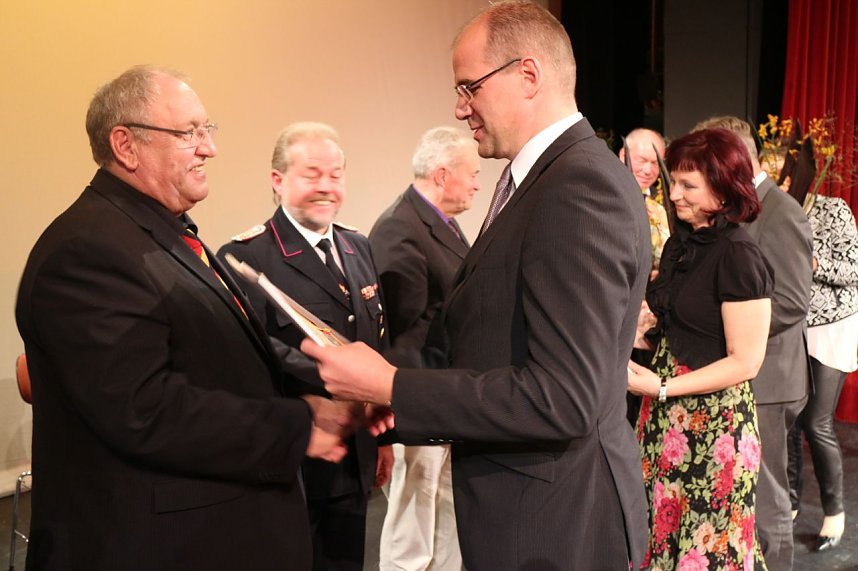 Ehrenamtsgala und Feierstunde zum 25j&auml;hrigen Jubil&auml;um der friedlichen Revolution