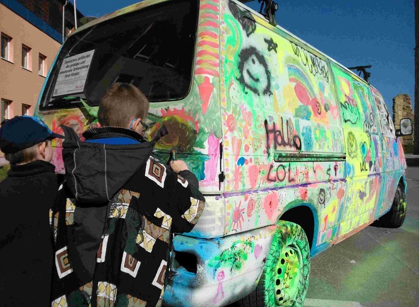 Kunstaktion an der Grundschule Bertold Brecht