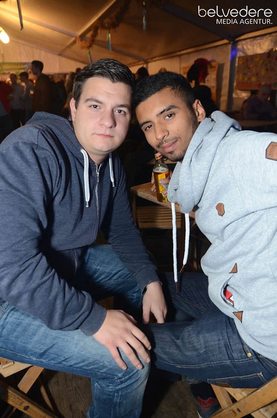 Club-Nacht er&ouml;ffnete Kirmes in Bielen