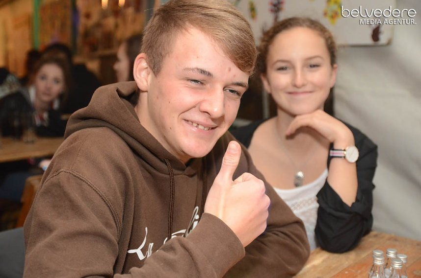 Club-Nacht er&ouml;ffnete Kirmes in Bielen