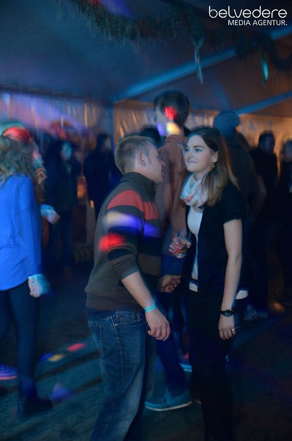 Club-Nacht er&ouml;ffnete Kirmes in Bielen