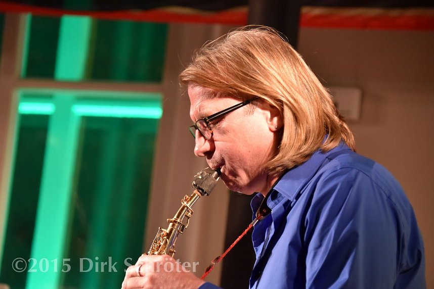 FAVO feat. SANDER DE WINNE 