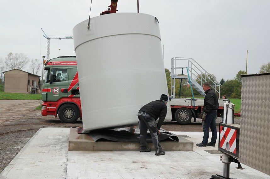 Angehoben, aber nicht weiter...