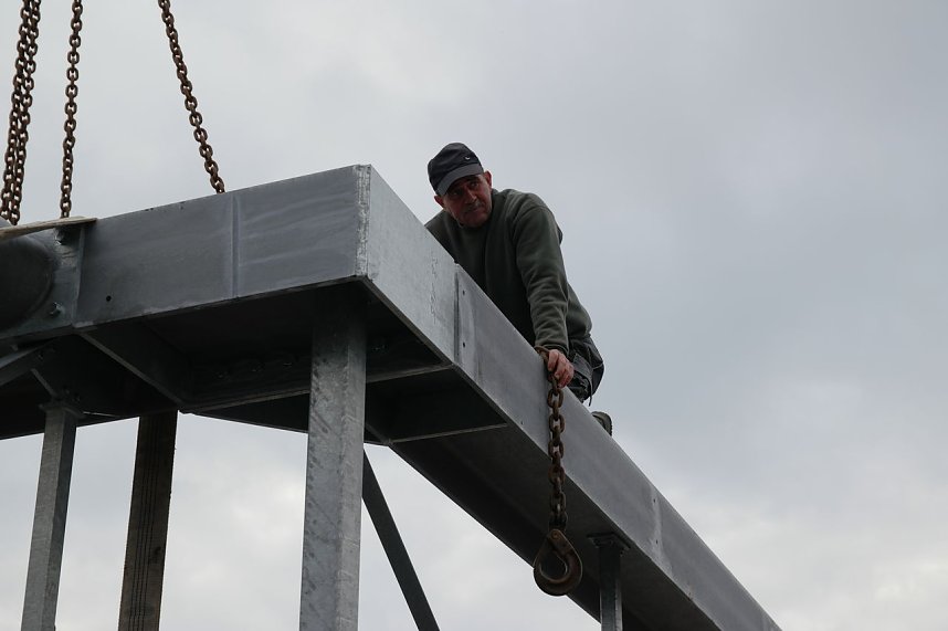 Angehoben, aber nicht weiter...