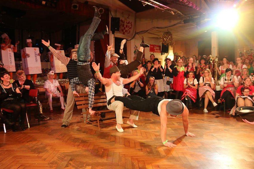 Weiberfastnacht in Ellrich wieder ausverkauft