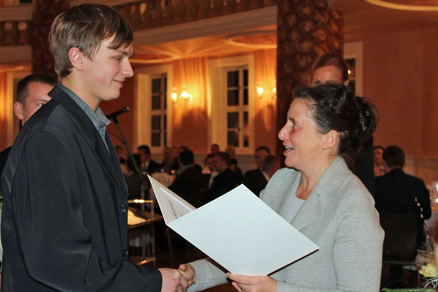 Die 21 besten Auszubildenden der Region ausgezeichnet