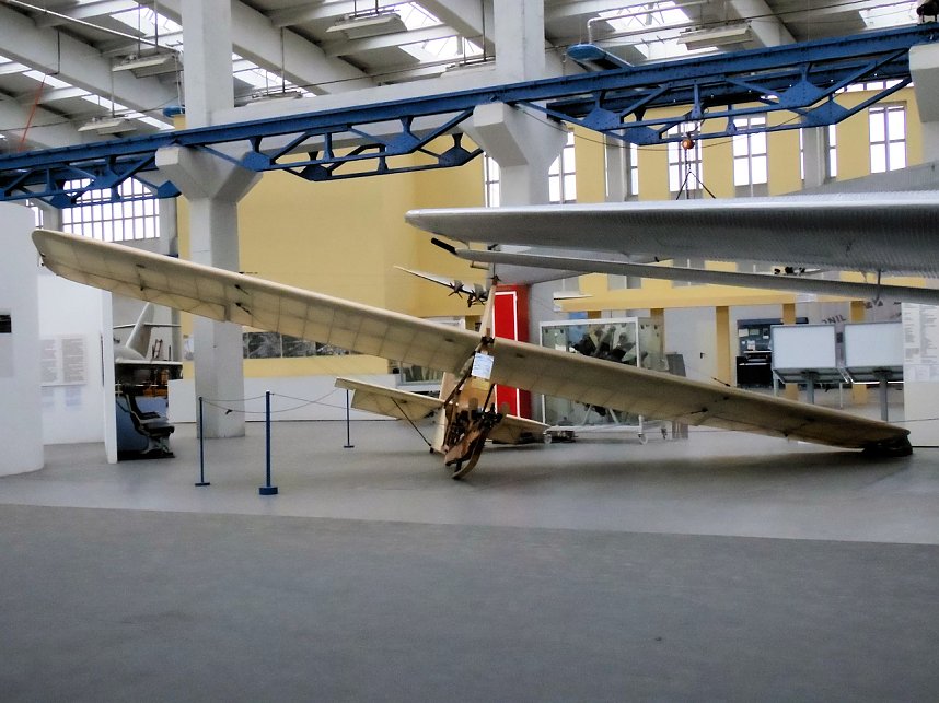 Besuch im Flugzeugmuseum Dessau