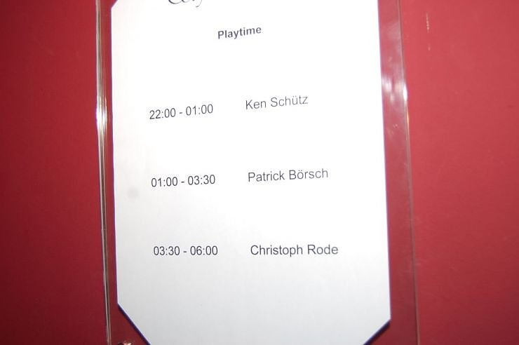 Minimal Beats im Safari Club