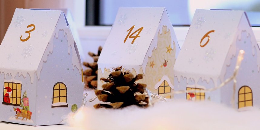 Advent, Advent � - 16 Kr&auml;nze und ein Wagenrad