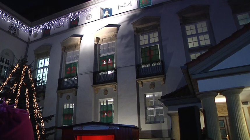 Gemeinsam f&uuml;r den Frieden gesungen - der Chor des Nordh&auml;user Theaters sang mit dem Publikum