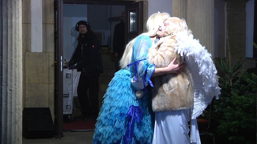 Gemeinsam f&uuml;r den Frieden gesungen - der Chor des Nordh&auml;user Theaters sang mit dem Publikum