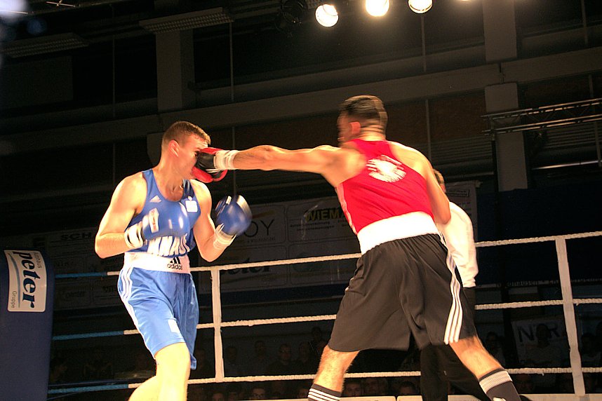 Sieg gegen Babelsberg und Tabellenf&uuml;hrung
