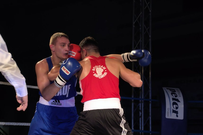 Sieg gegen Babelsberg und Tabellenf&uuml;hrung