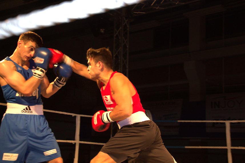 Sieg gegen Babelsberg und Tabellenf&uuml;hrung