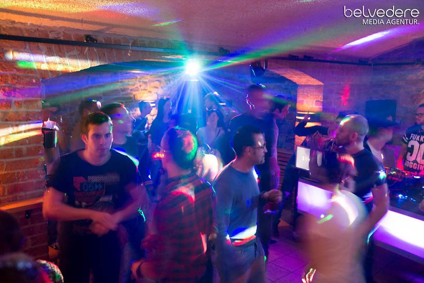 Party im Jugendclubhaus in Nordhausen - der Samstag