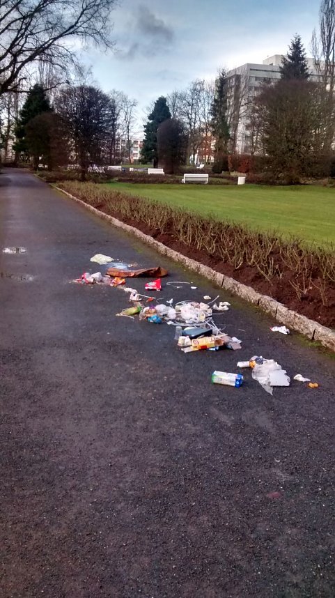 Pers&ouml;nliche M&uuml;llkippe Rosengarten?