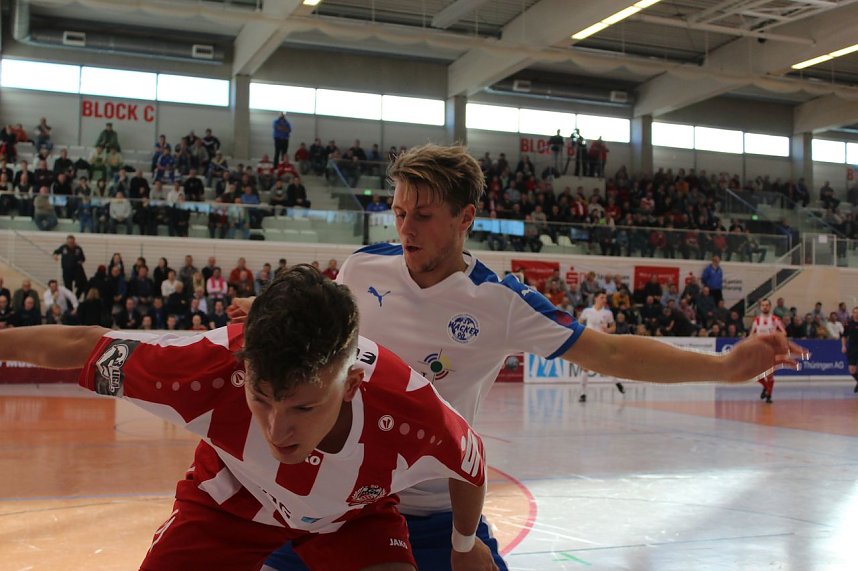 Wacker siegt bei den Hallen-Masters