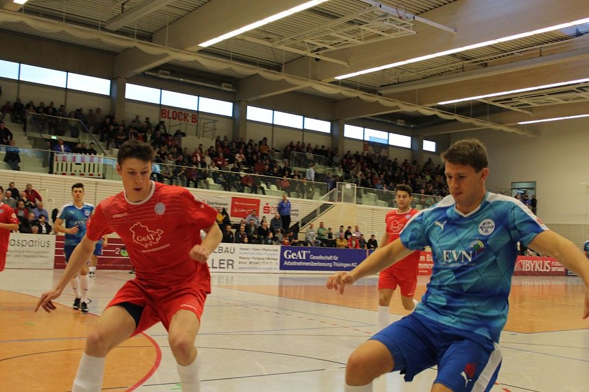 Wacker siegt bei den Hallen-Masters