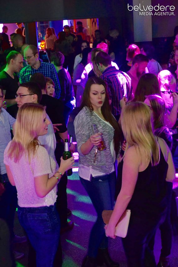 Party im Jugendclubhaus in Nordhausen - der Samstag
